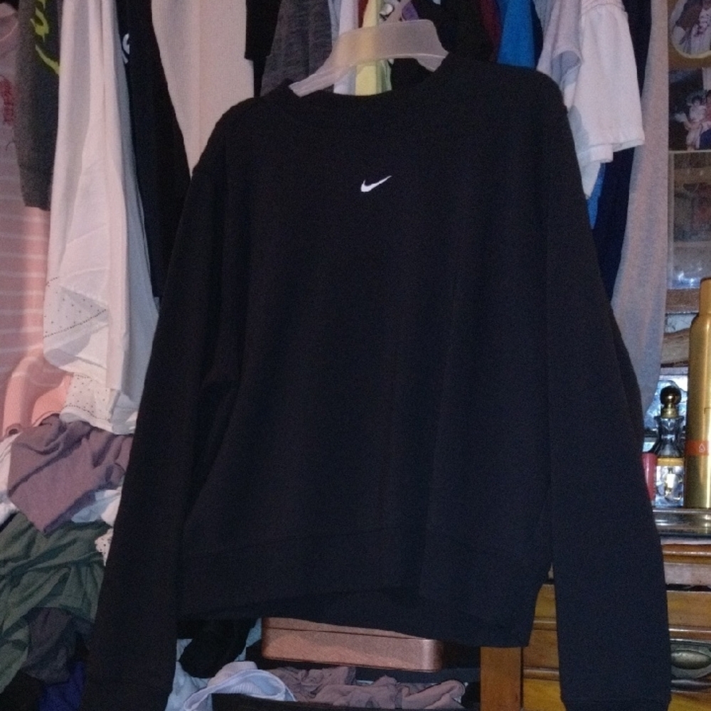 Nike Black Sweatshirt